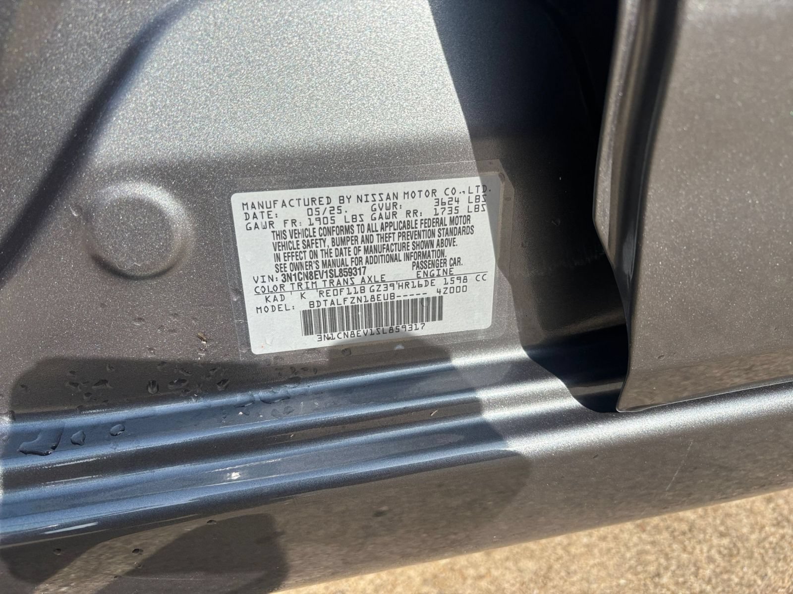 Used 2025 Nissan Versa SV FWD image 27