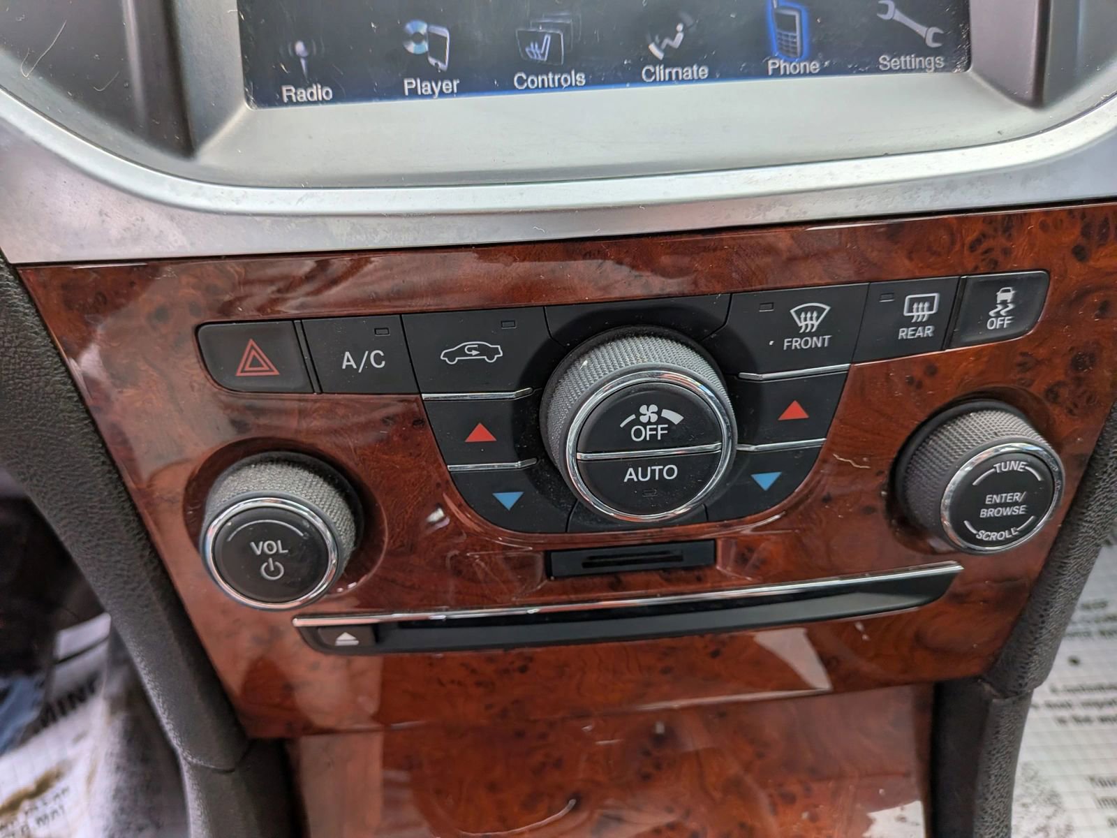 Used 2012 Chrysler 300 Limited RWD image 44