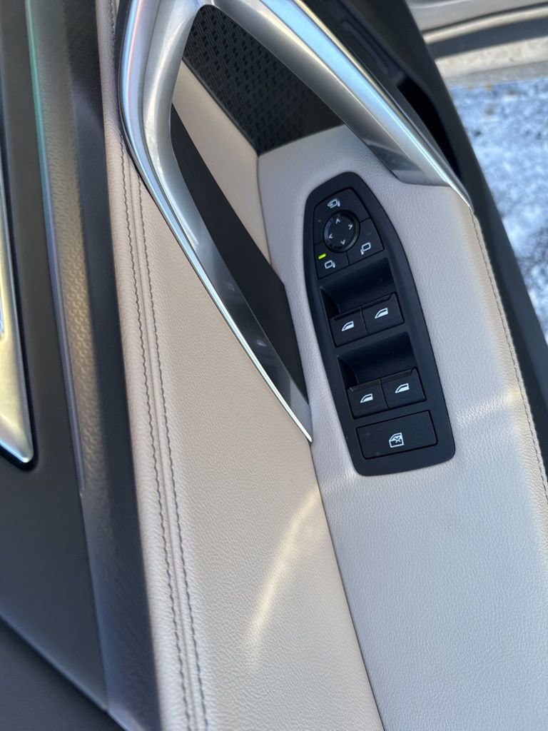 Used 2023 BMW X1 xDrive28i w/ Premium Package image 8