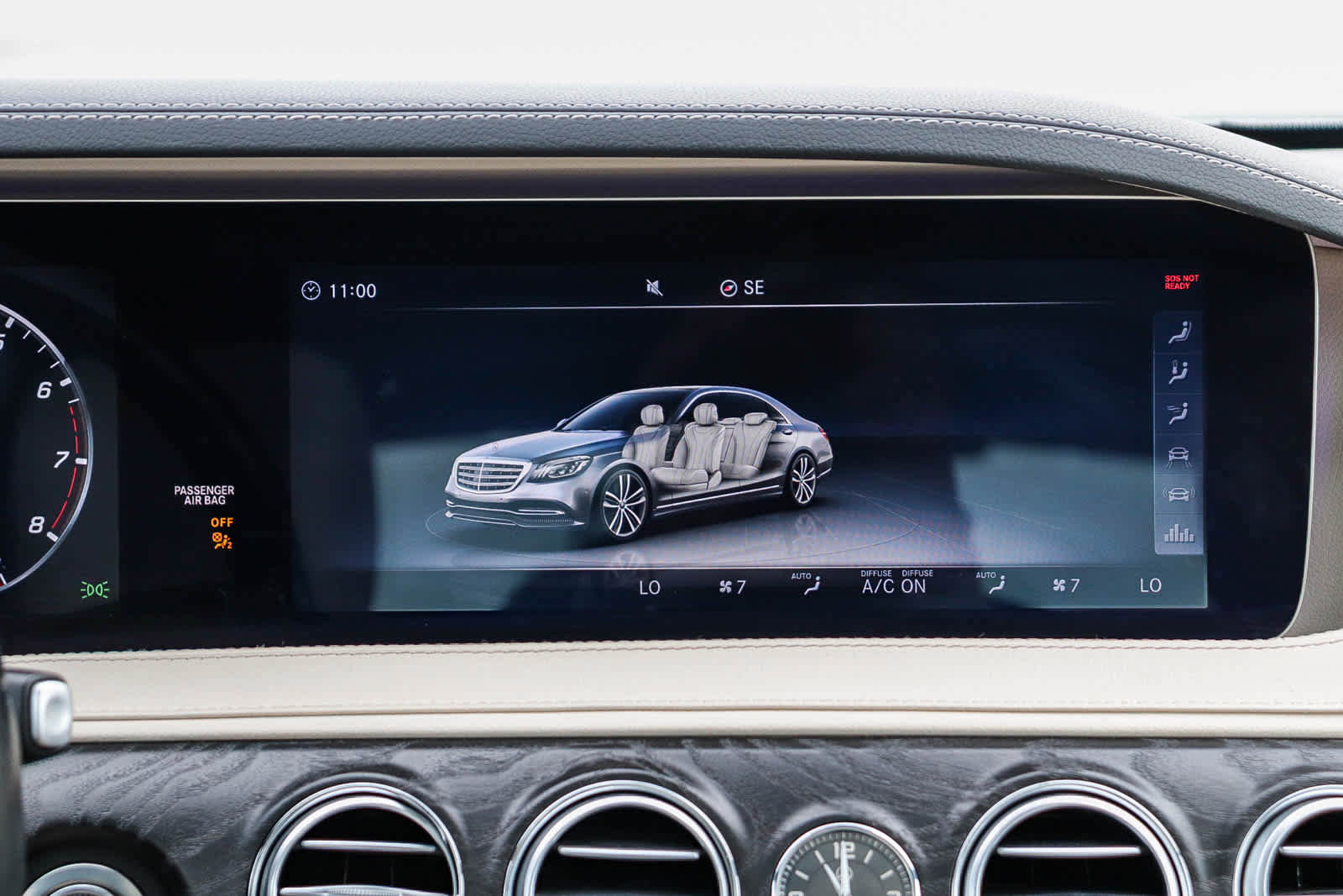 Used 2018 Mercedes-Benz S 560 Sedan image 18