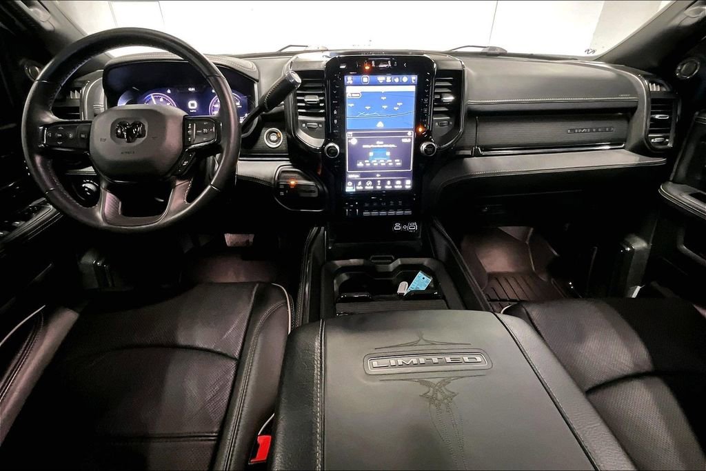 Used 2024 RAM 3500 Limited image 18