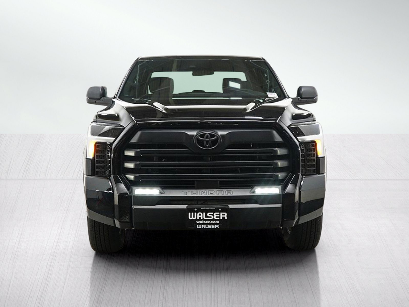 Used 2026 Toyota Tundra SR5 AWD/4WD image 8