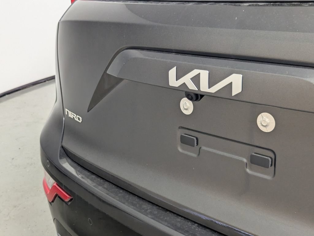 New 2026 Kia Niro Wind FWD image 7