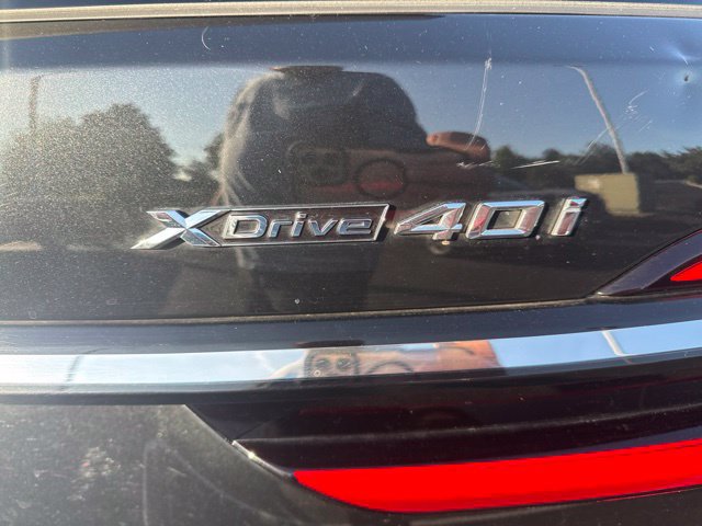 Used 2025 BMW X7 xDrive40i w/ Premium Package AWD/4WD image 11