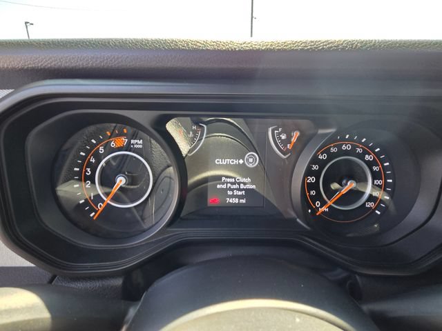 Used 2025 Jeep Wrangler Sport AWD/4WD image 24