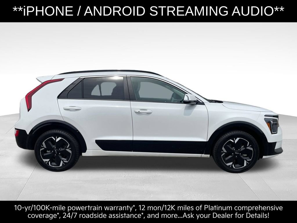 Certified 2023 Kia Niro Wind w/ Wind Preserve Package FWD image 8