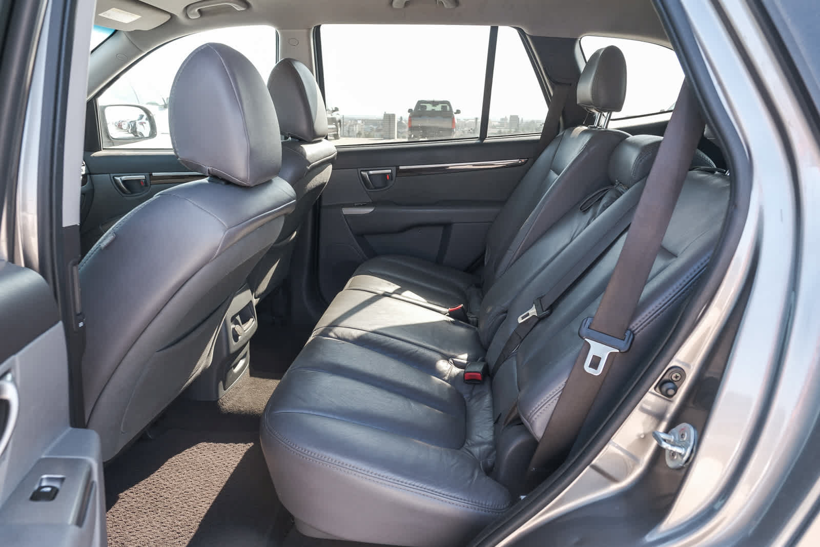 Used 2012 Hyundai Santa Fe GLS AWD/4WD image 19