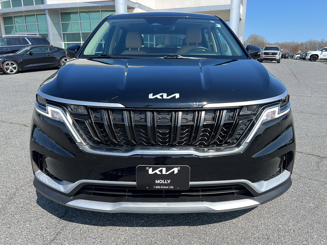 Used 2024 Kia Carnival LX image 14