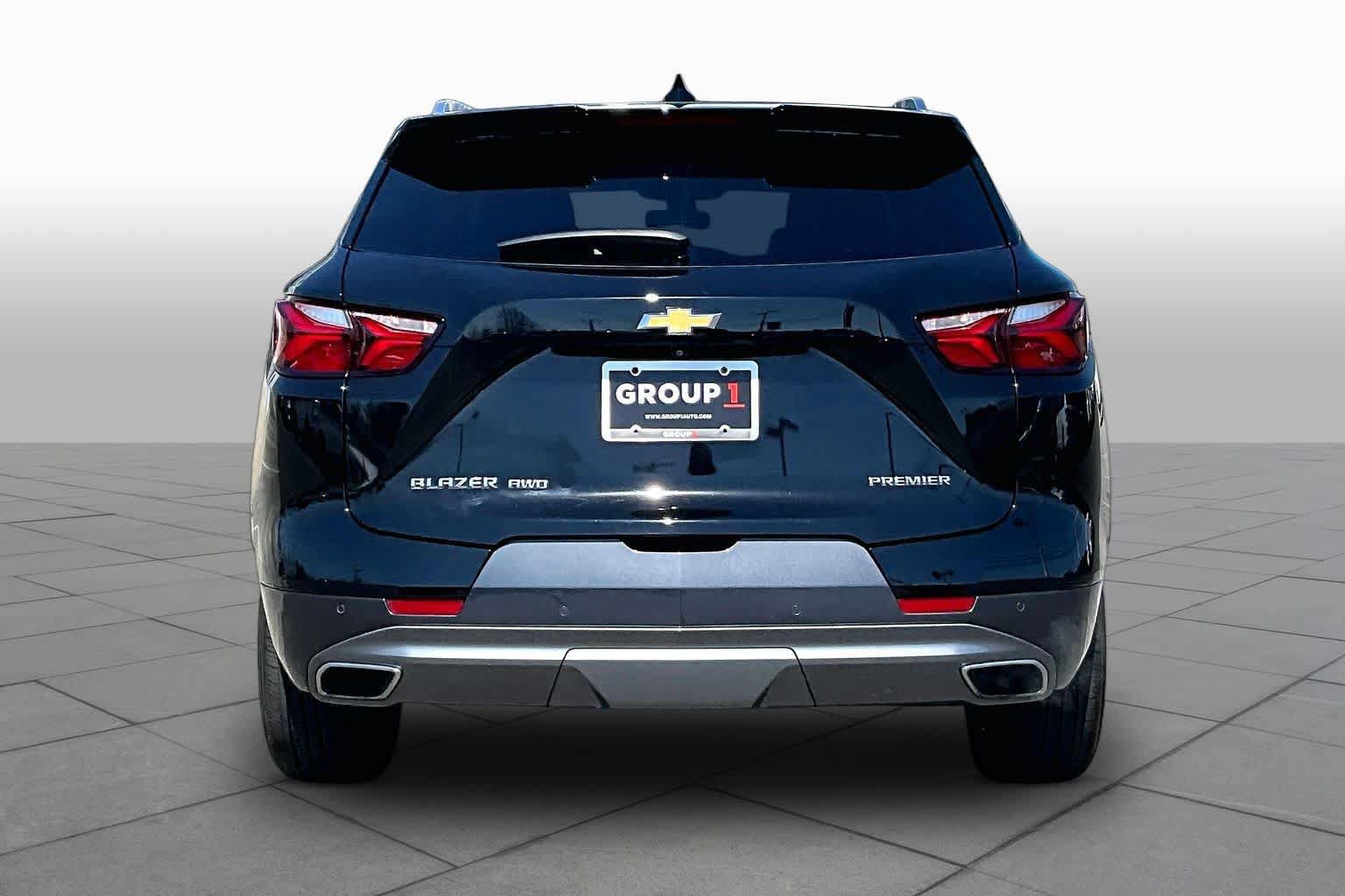 Used 2022 Chevrolet Blazer Premier w/ Enhanced Convenience Package AWD/4WD image 5
