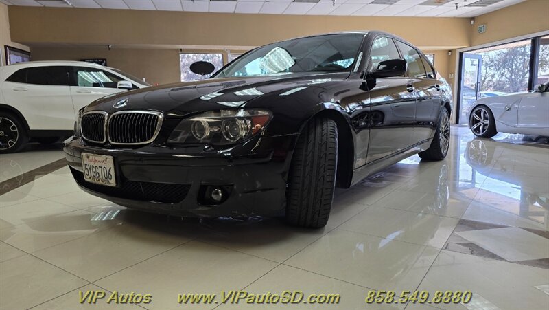 Used 2007 BMW 750Li RWD image 2