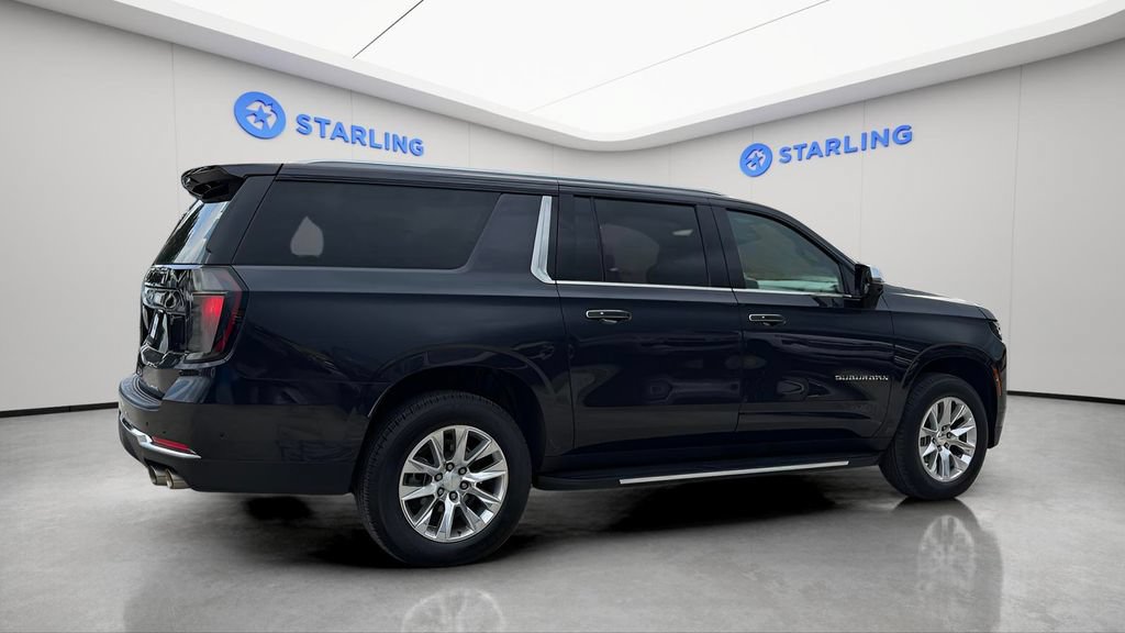 Certified 2025 Chevrolet Suburban Premier AWD/4WD image 10