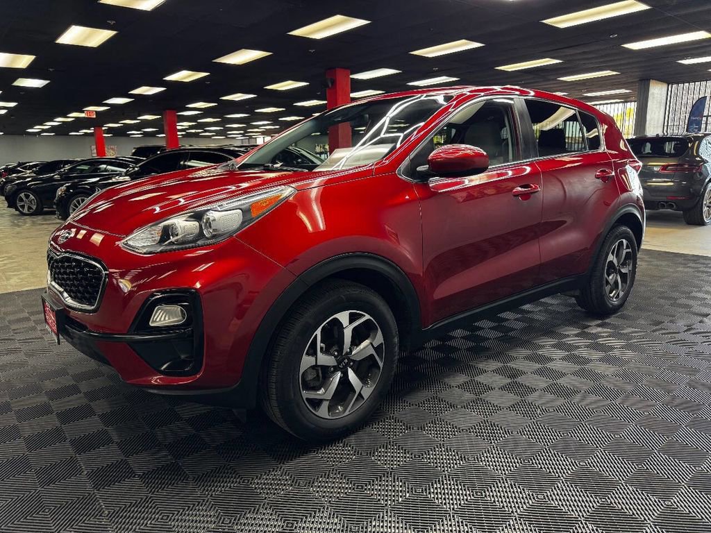 Used 2021 Kia Sportage LX image 8