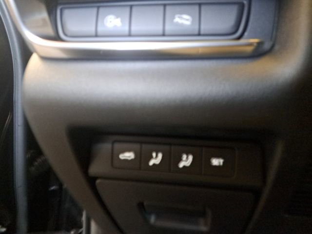 Used 2025 MAZDA CX-30 AWD 2.5 S w/ Premium Package image 11