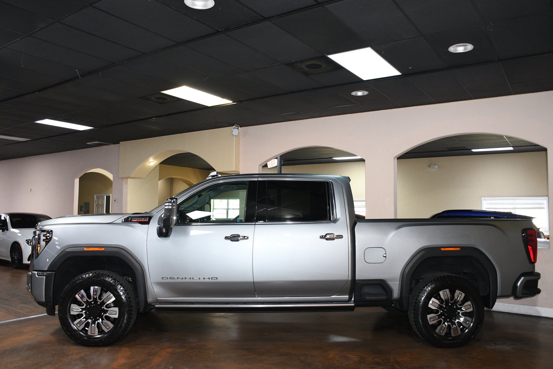 Used 2024 GMC Sierra 2500 Denali w/ Denali Reserve Package AWD/4WD image 51
