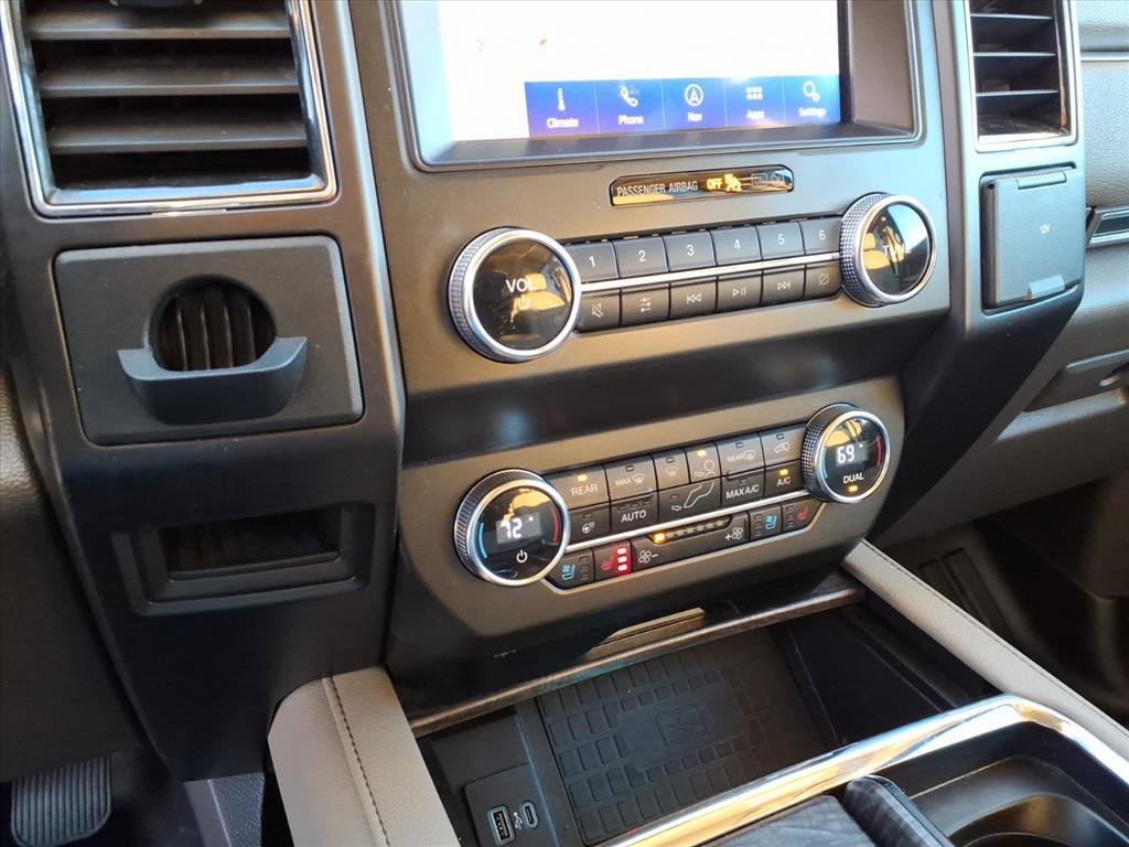 Used 2020 Ford Expedition Max Limited w/ Equipment Group 302A image 15