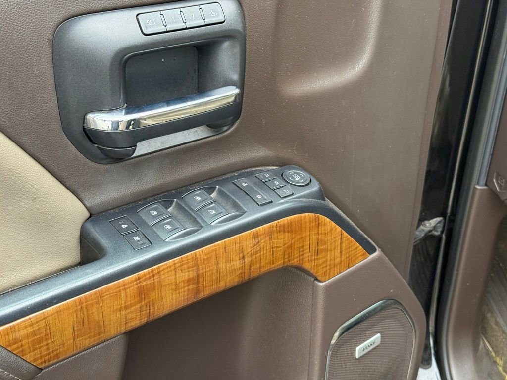 Used 2017 GMC Sierra 2500 SLT w/ Duramax Plus Package image 13