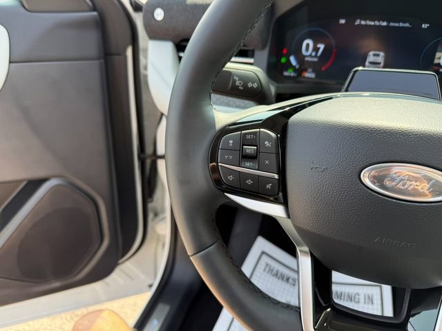 Used 2025 Ford Explorer Platinum w/ Ultimate Package image 45