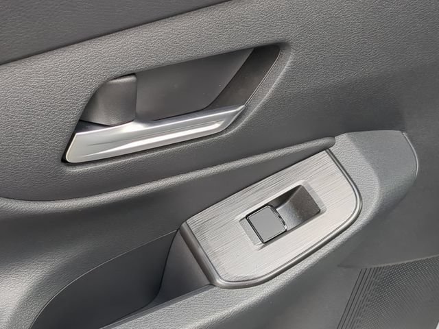 New 2026 Nissan Sentra SR w/ Floor Mat Package FWD image 23