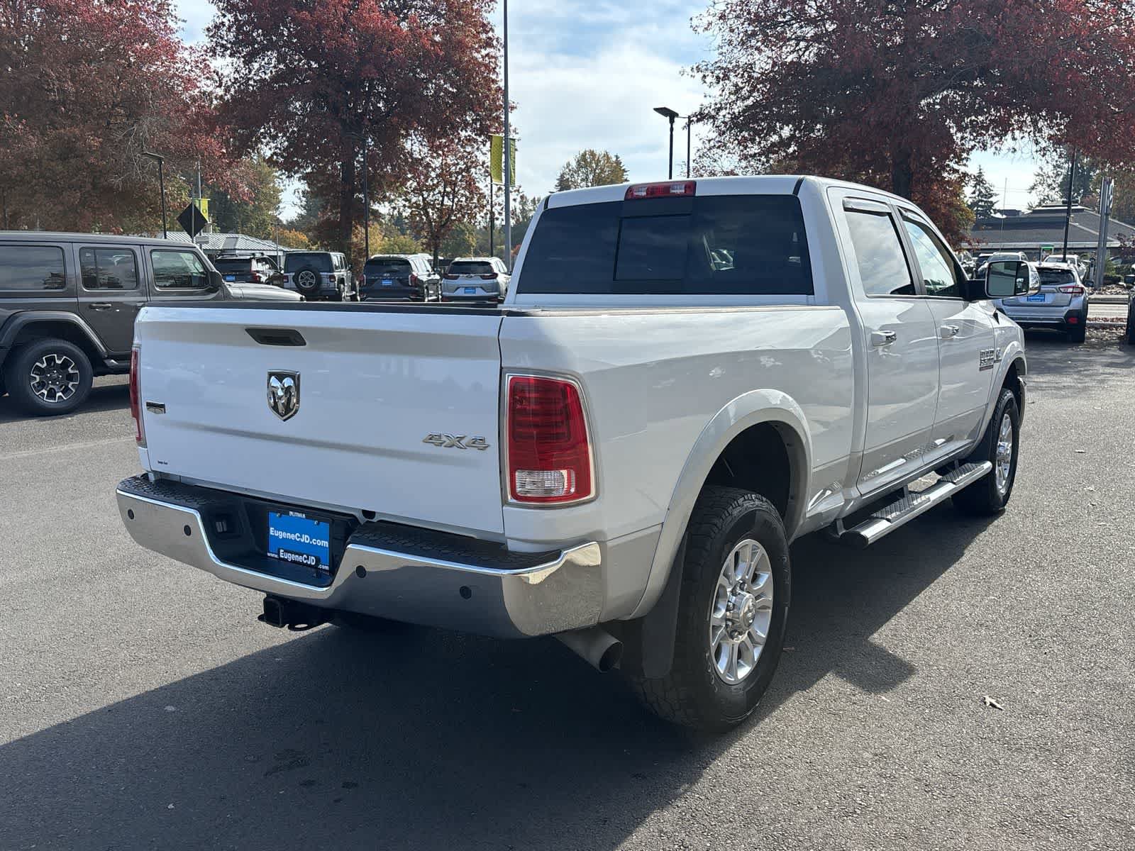 Used 2014 RAM 3500 Laramie w/ Convenience Group AWD/4WD image 5