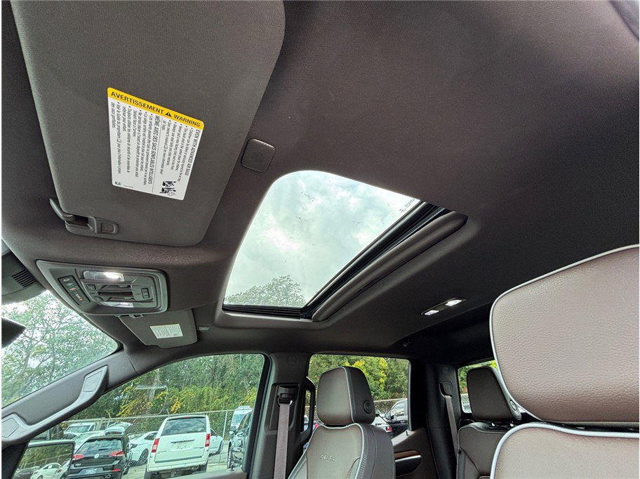 Used 2022 GMC Sierra 1500 Denali w/ Denali Reserve Package image 43