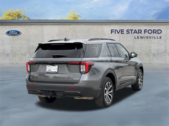Certified 2025 Ford Explorer ST-Line AWD/4WD image 4