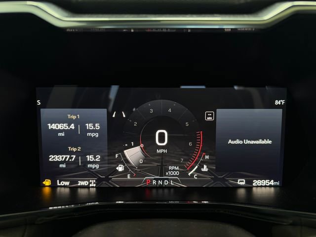 Used 2023 GMC Canyon Denali image 2