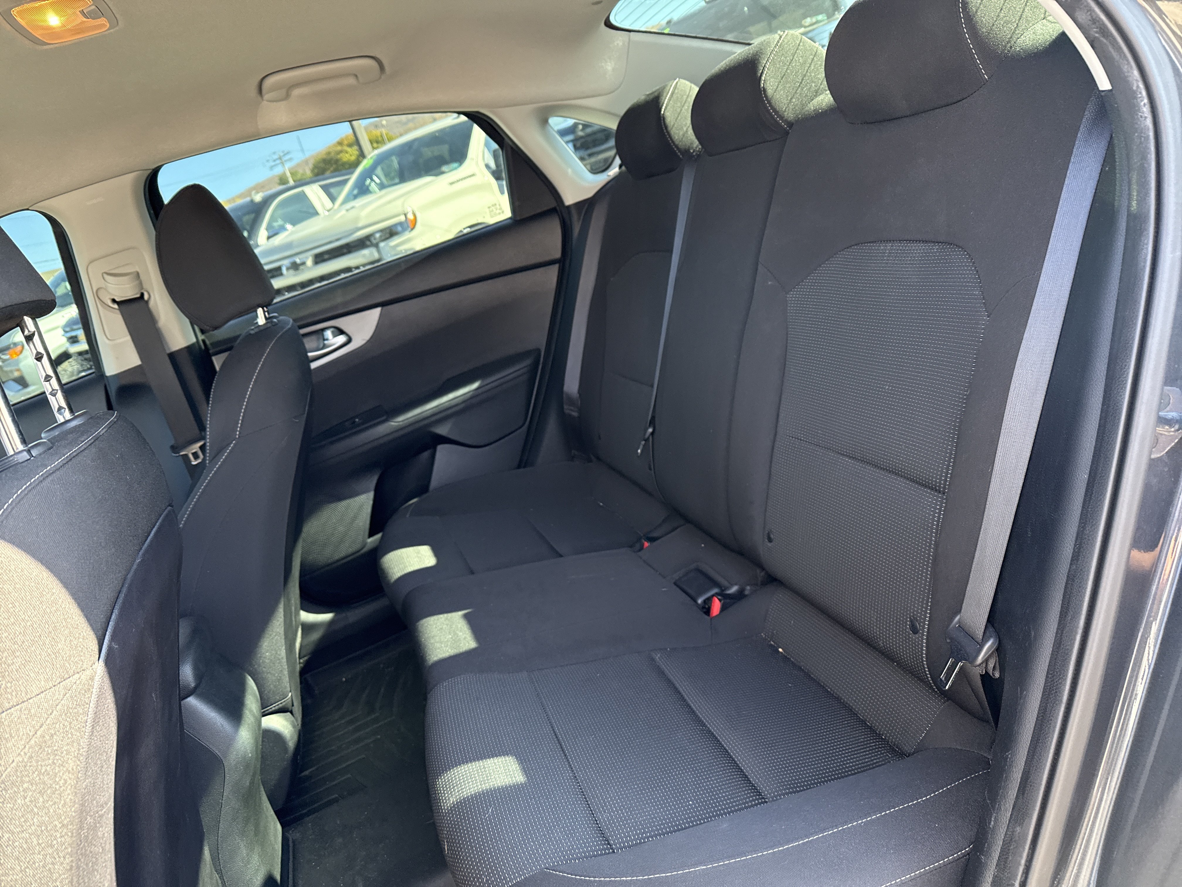 Used 2019 Kia Forte LXS FWD image 12