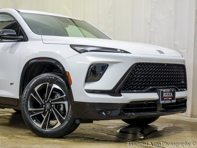 New 2025 Buick Enclave Sport Touring w/ LPO, Floor Liner Package image 2