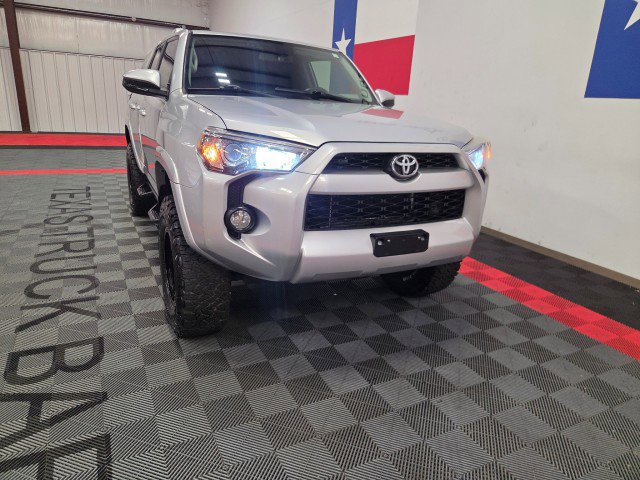 Used 2017 Toyota 4Runner SR5 image 23