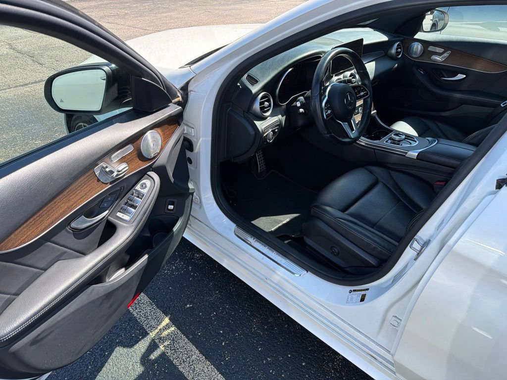 Used 2021 Mercedes-Benz C 300 4MATIC Sedan image 9