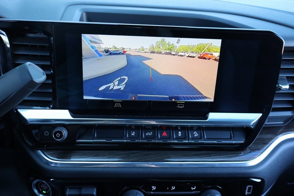 Used 2024 Chevrolet Silverado 3500 LT w/ Z71 Off-Road Package image 10