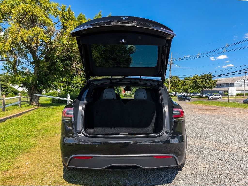 Used 2022 Tesla Model X Plaid AWD/4WD image 8