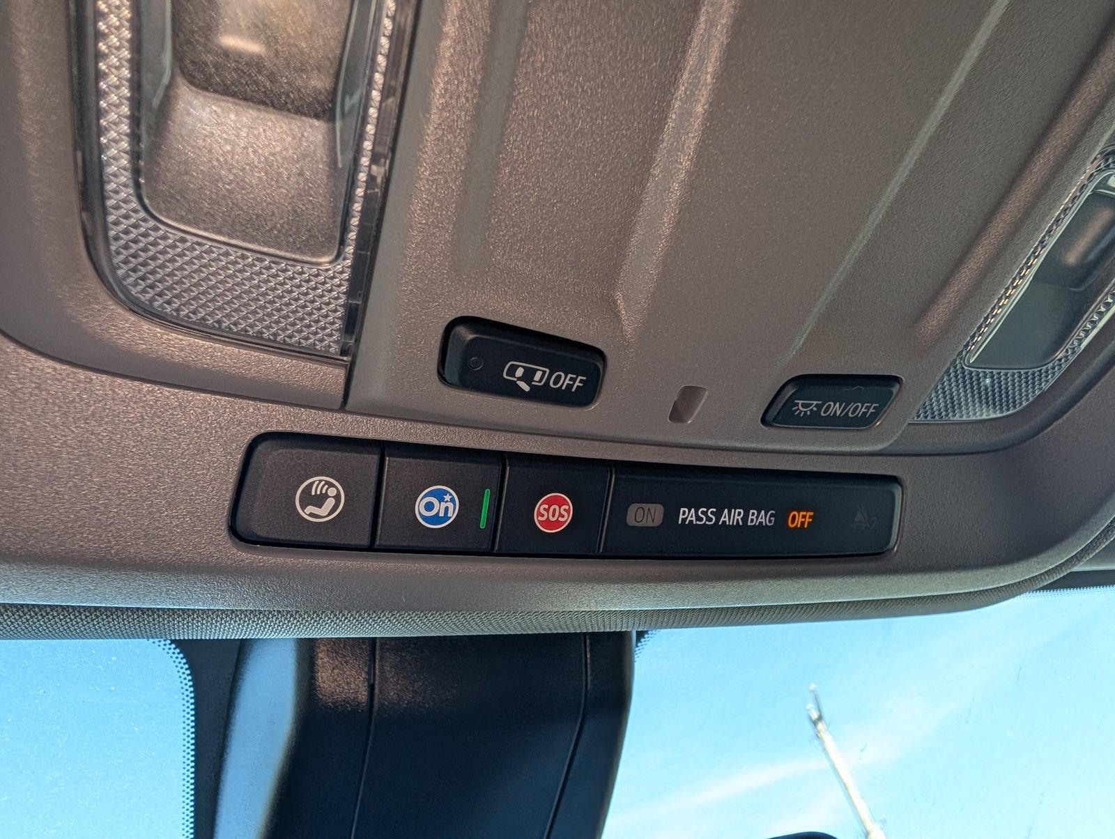 Used 2023 Chevrolet Silverado 2500 Custom w/ Custom Value Package image 20