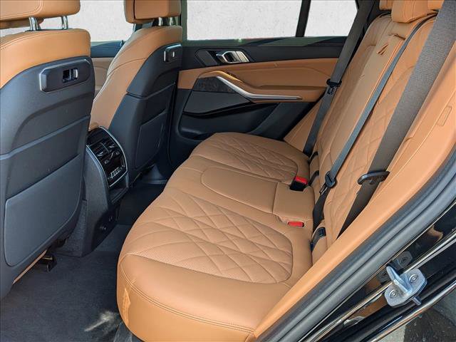 New 2026 BMW X5 xDrive50e w/ M Sport Package AWD/4WD image 17