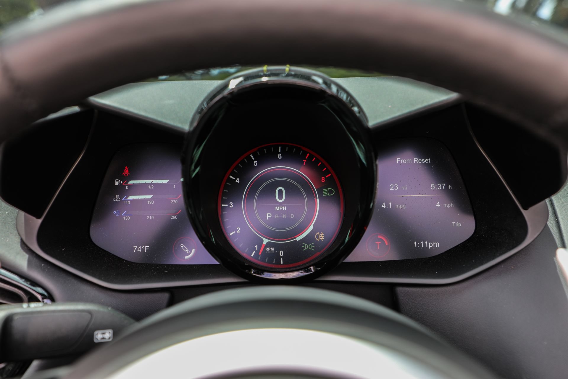 Used 2023 Aston Martin V8 Vantage Roadster RWD image 15