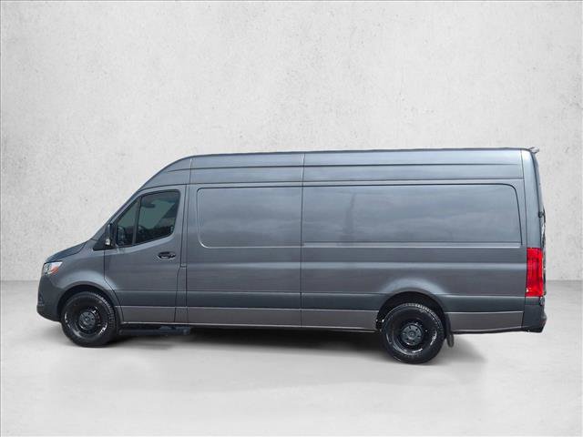 Used 2022 Mercedes-Benz Sprinter 2500 image 9