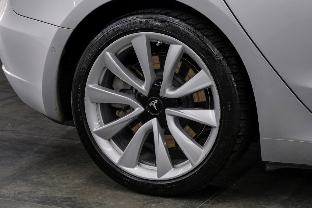 Used 2018 Tesla Model 3 Mid Range image 59