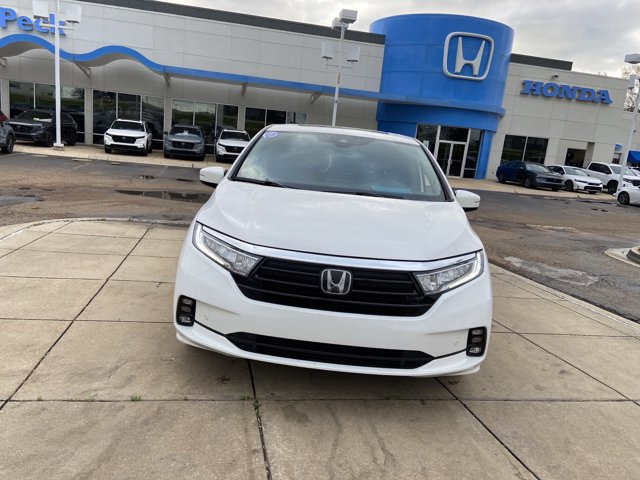 Used 2023 Honda Odyssey Elite image 3
