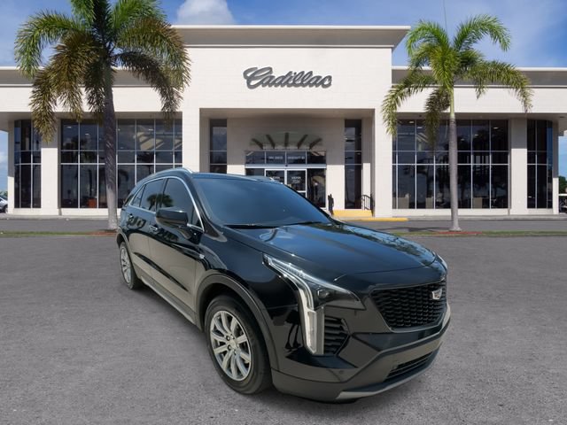 Certified 2023 Cadillac XT4 Premium Luxury FWD image 2
