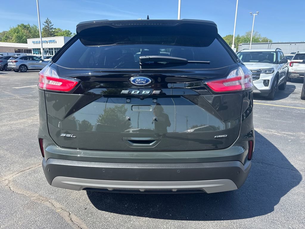 Used 2023 Ford Edge SEL w/ Convenience Package AWD/4WD image 8