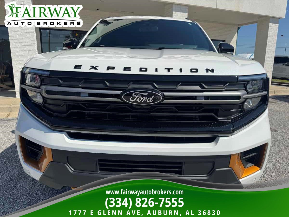 Used 2026 Ford Expedition Tremor AWD/4WD image 3
