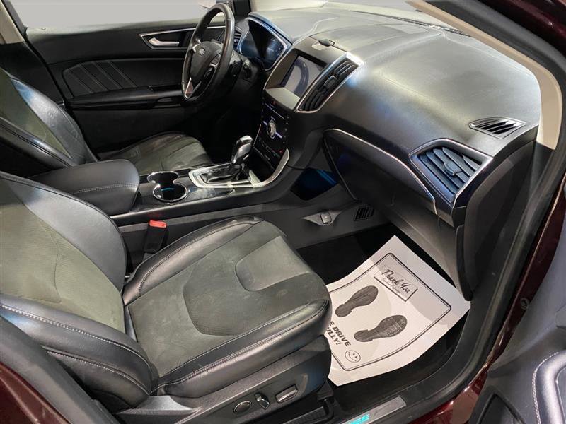Used 2018 Ford Edge Sport w/ Technology Package image 22