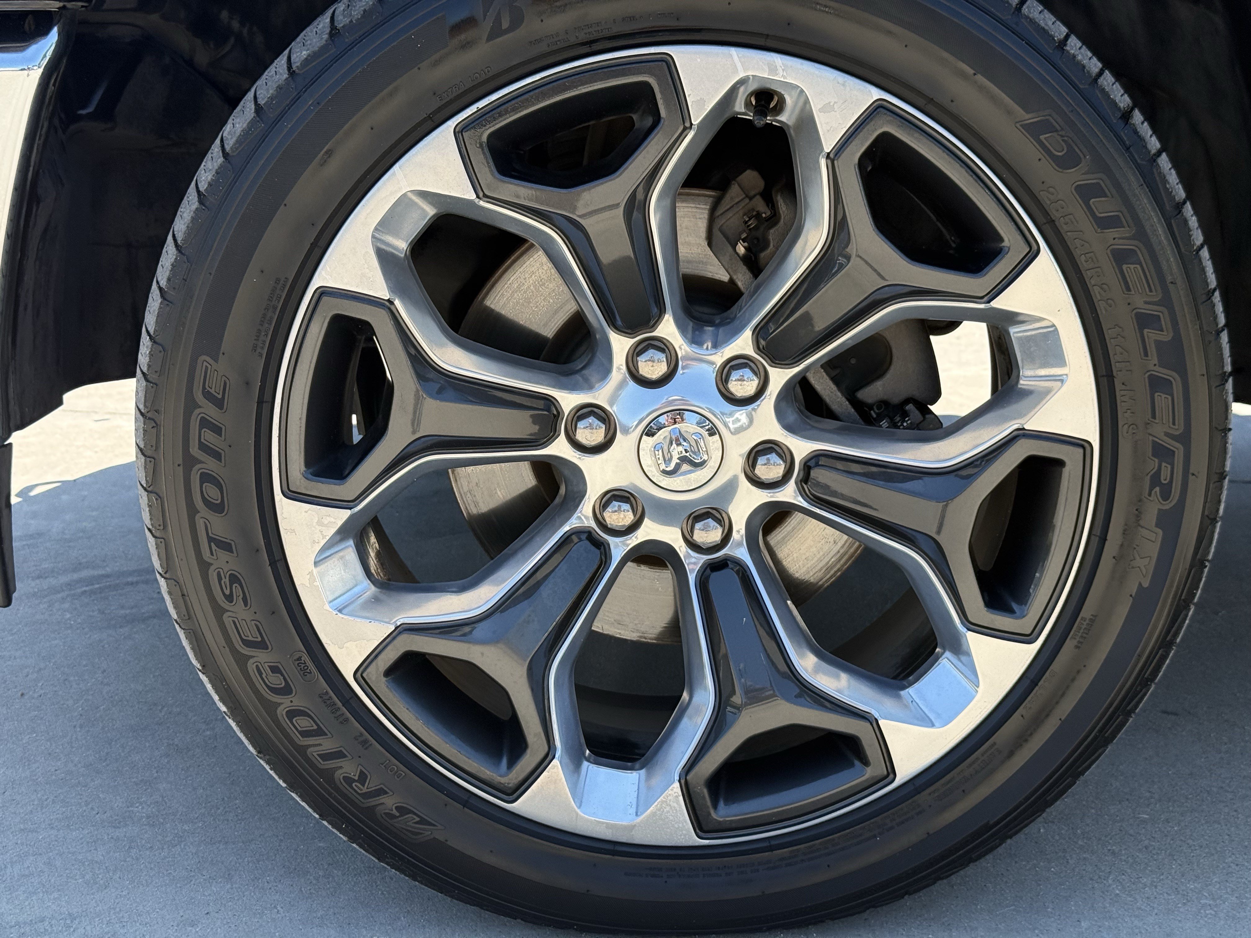 Used 2019 RAM 1500 Limited w/ Advanced Safety Group AWD/4WD image 12
