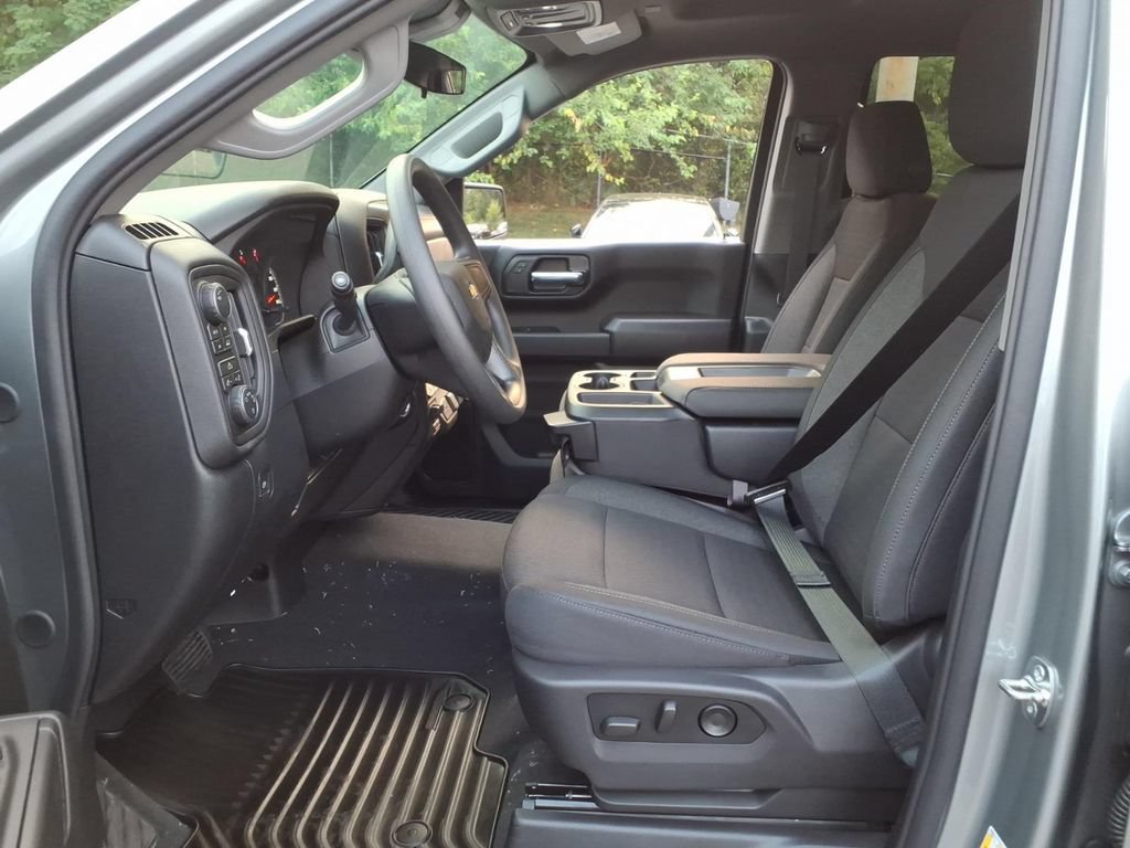 New 2026 Chevrolet Silverado 1500 Custom AWD/4WD image 12