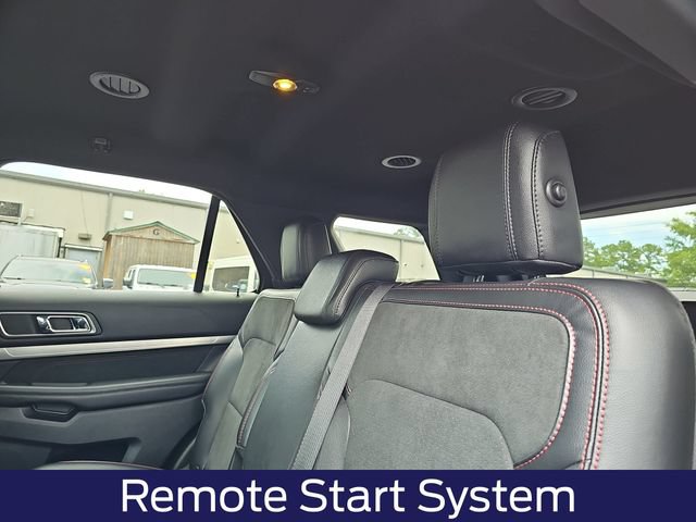 Certified 2019 Ford Explorer XLT w/ Equipment Group 202A FWD image 17