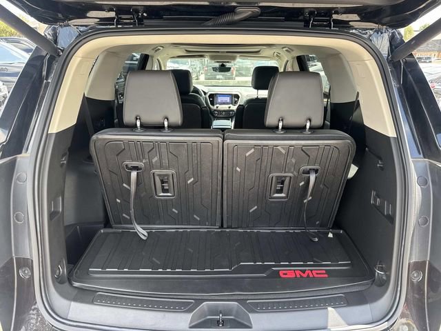 Used 2023 GMC Acadia Denali w/ Black Diamond Edition FWD image 10