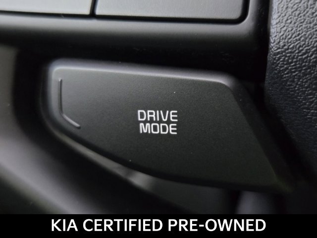 Certified 2026 Kia Sportage EX w/ EX Panorama Roof Package FWD image 31