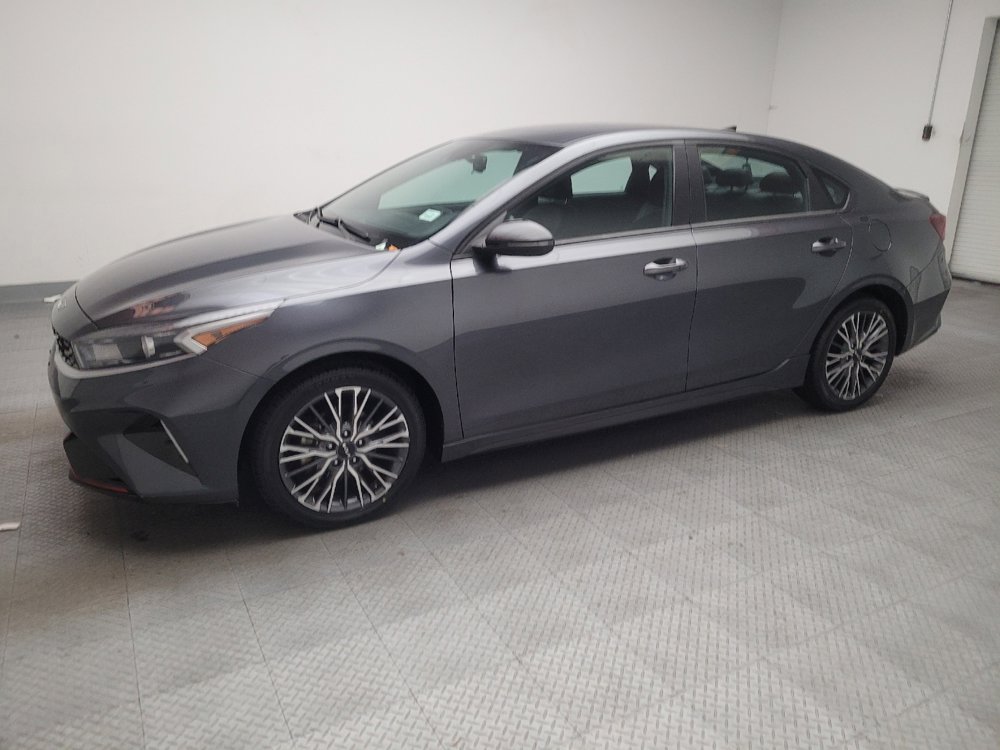 Used 2022 Kia Forte GT-Line FWD image 2