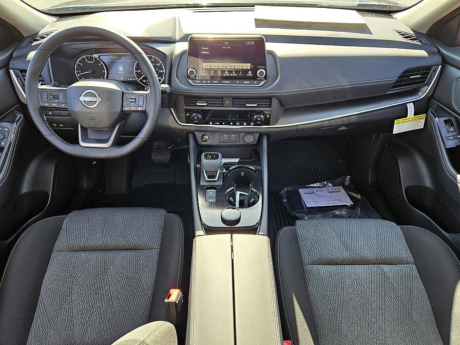 New 2026 Nissan Rogue SV image 10