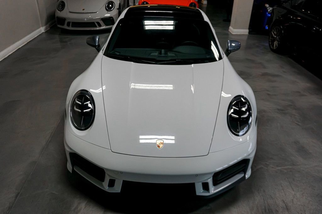 Used 2025 Porsche 911 Carrera T RWD image 50